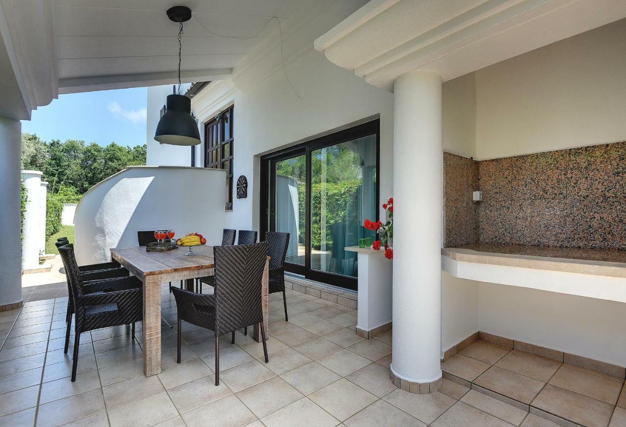 Villa Mutila 梅杜林 外观 照片